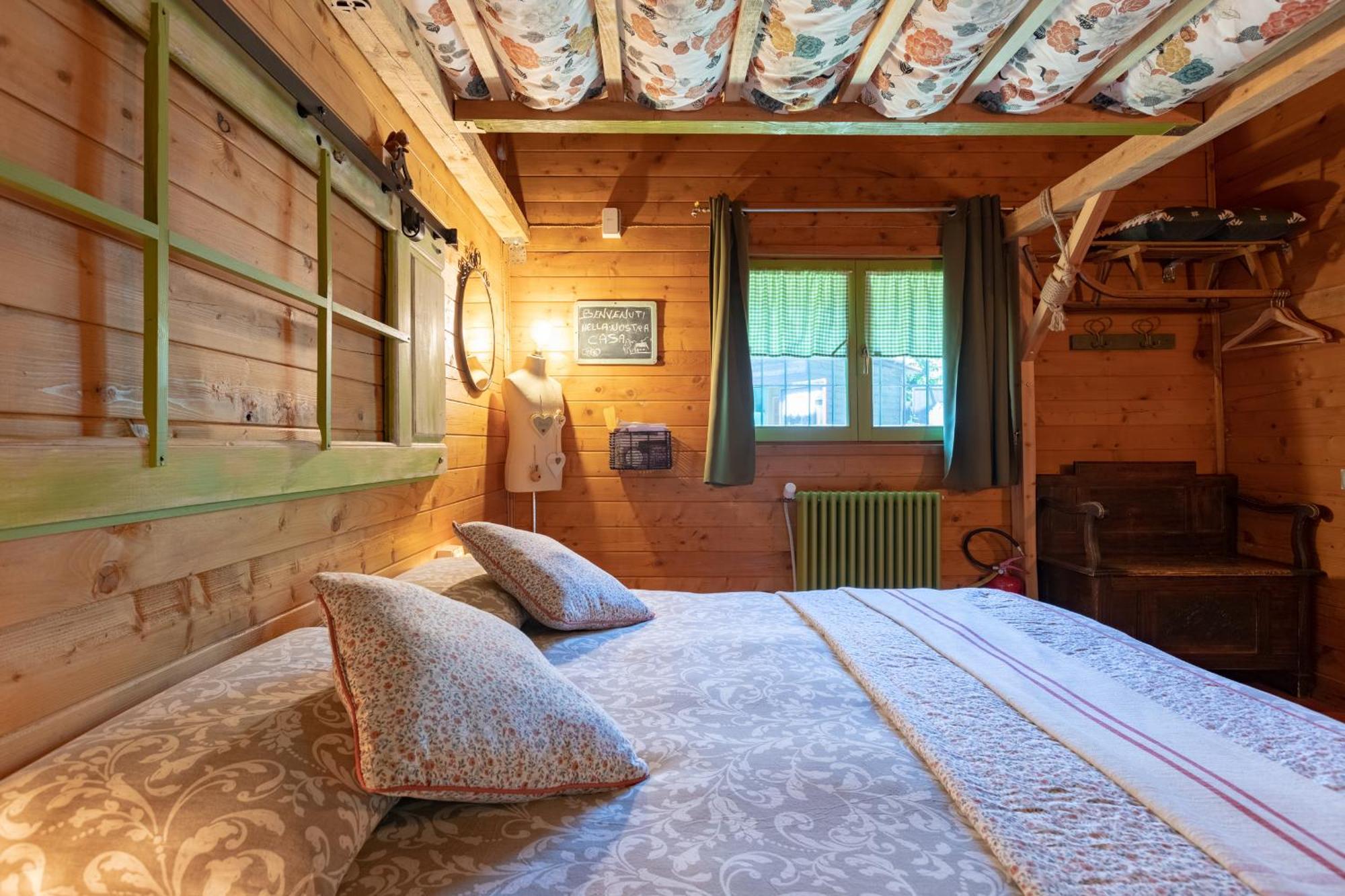 Bed and Breakfast La Tana Dello Scoiattolo - Adults Only à Murazzano  Extérieur photo
